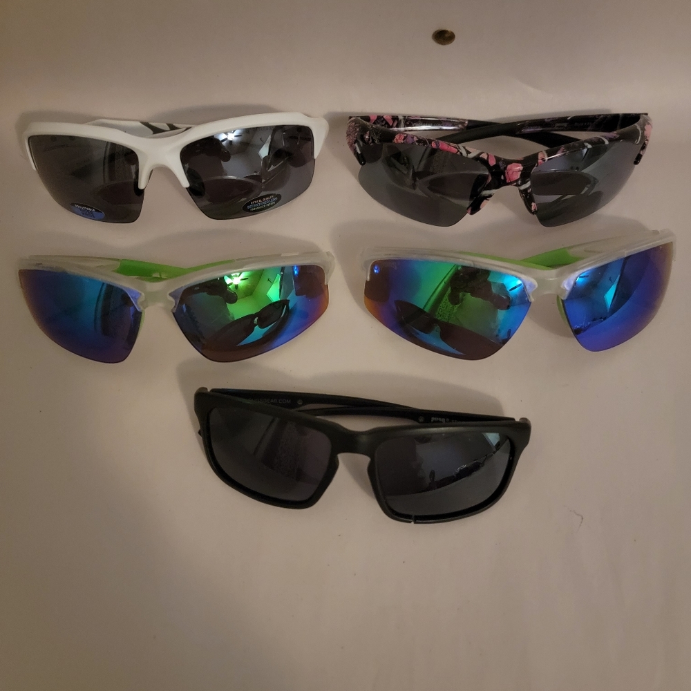 Pugs sunglasses